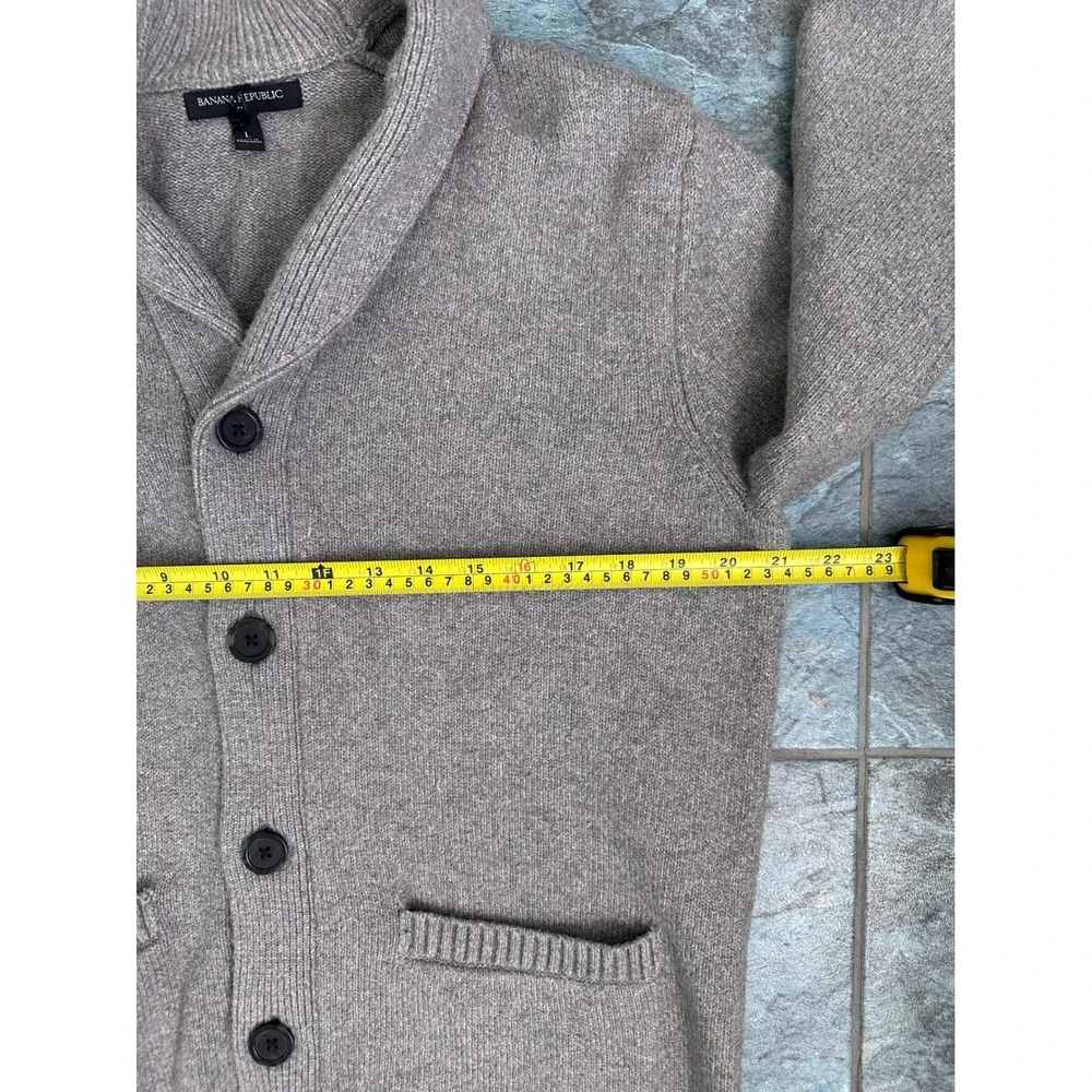 Banana Republic Mens Shawl Collar Cardigan Sweater Beige Oatmeal Large Grandpa
